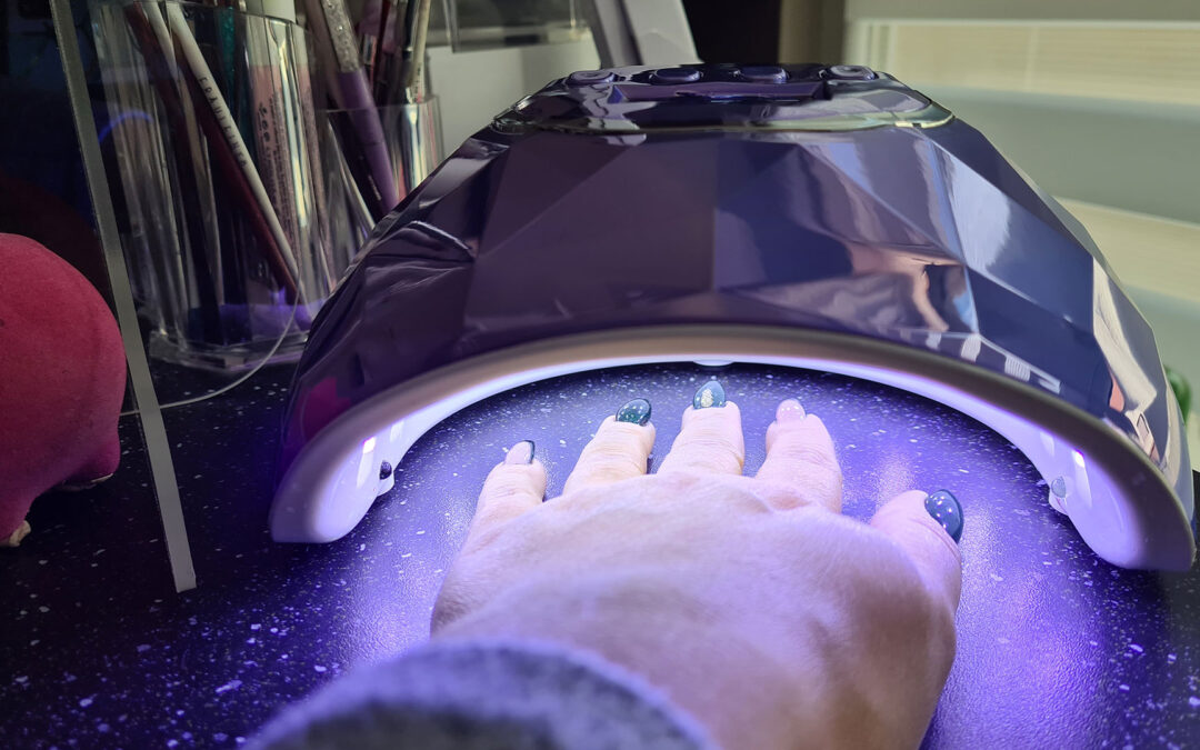 À quelle fréquence devez-vous vous faire couper les ongles ?